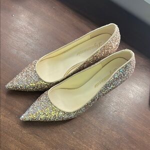 Gold Glitter Heels with Pointed Toe